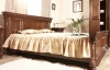 Кровать 160 "Венеция Люкс" Орех 362  купить в интернет магазине Мебель из массива. Звоните +7 495 961-63-63 Кровати из массива дерева