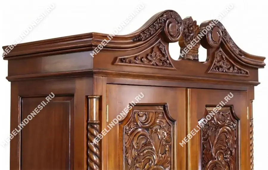 Шкаф платяной 2х дверный резной  